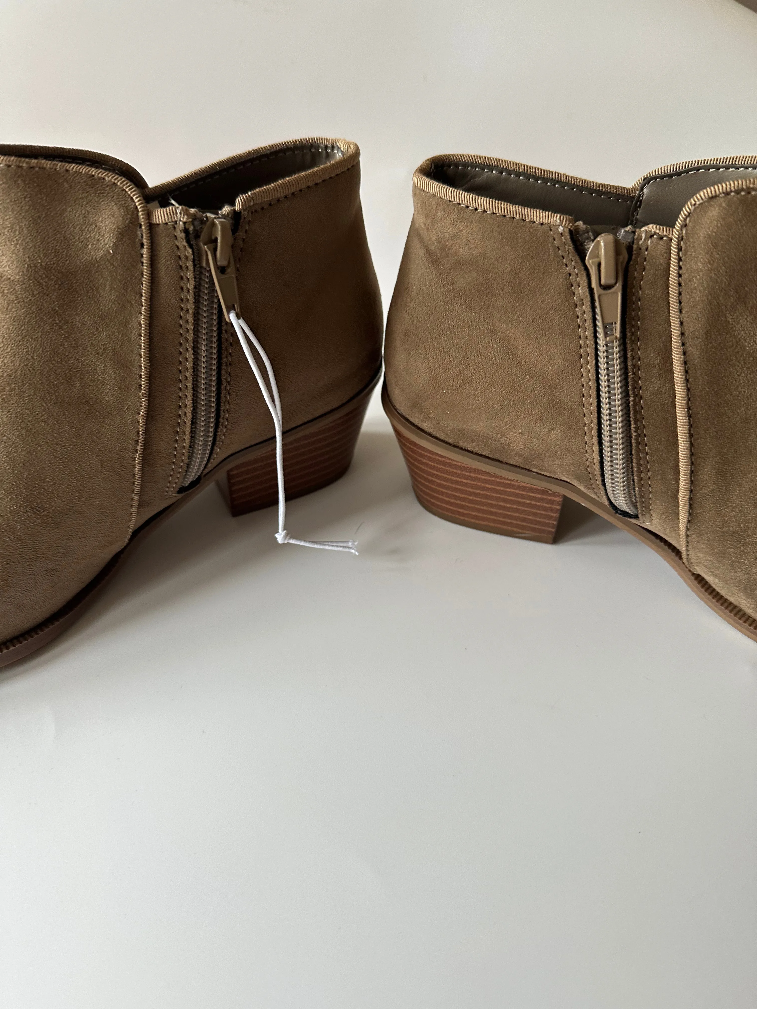 Ankle Boot Faux Suede size 4 UK Taupe