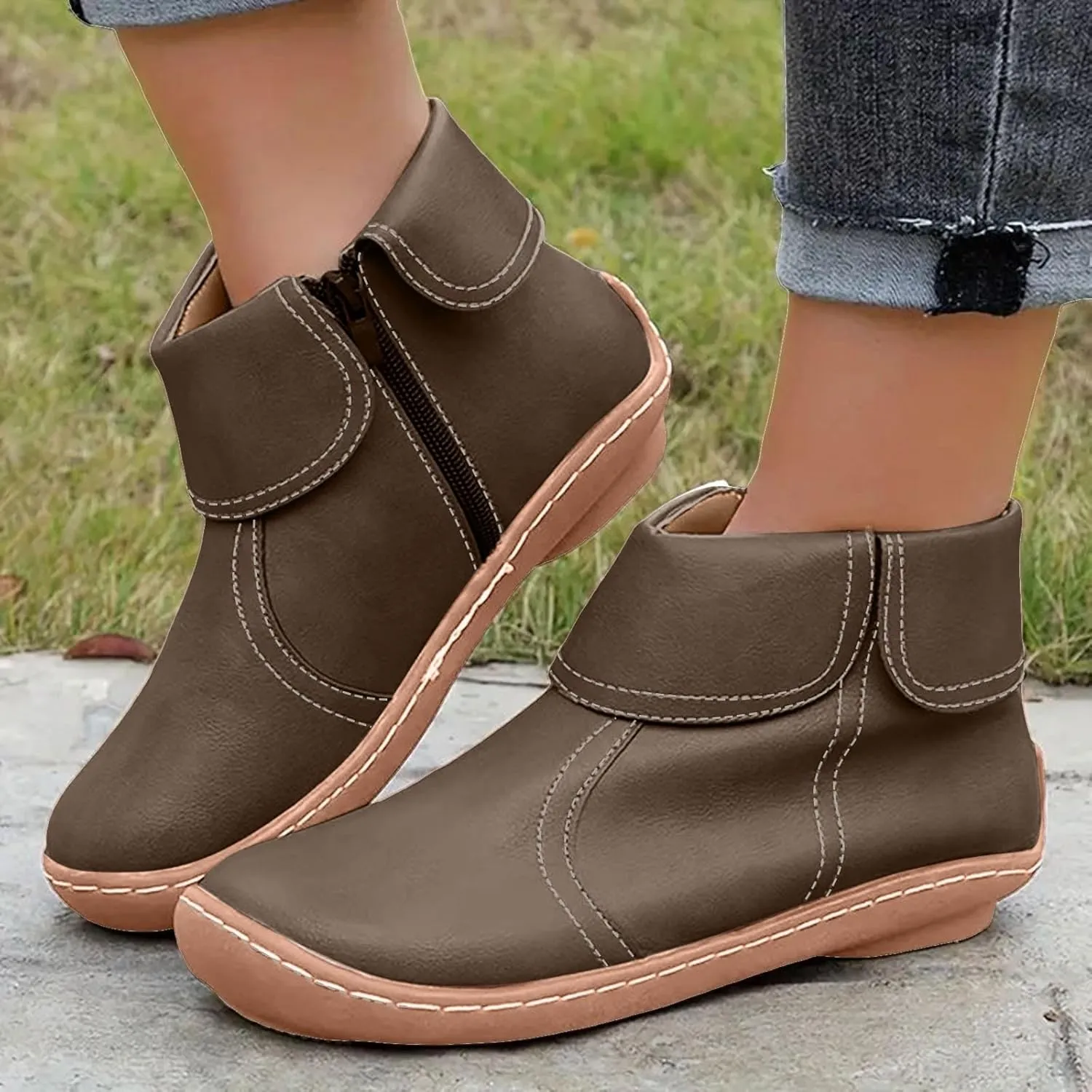 Ankle Boots for Women No Heel Casual Chelsea Boots Retro Classic Non Slip Round Toe Platform Side Zipper Riding Boots
