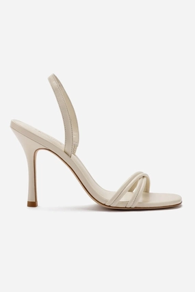 Breathable straps Anti Skid Grip Annie Sandal In Ivory Leather