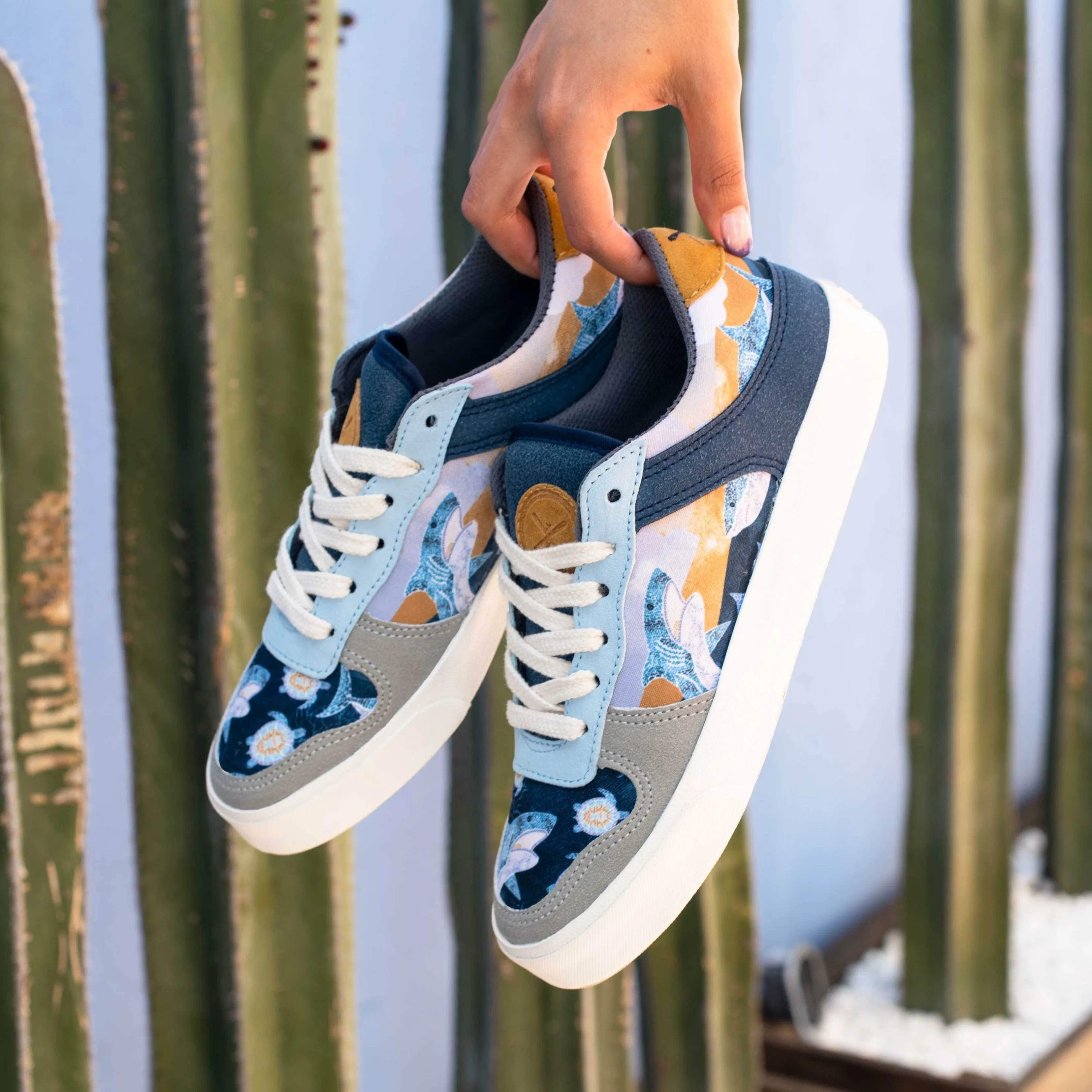 Moist Guard Marathon Fit Apex - Vegan Ace Low Top