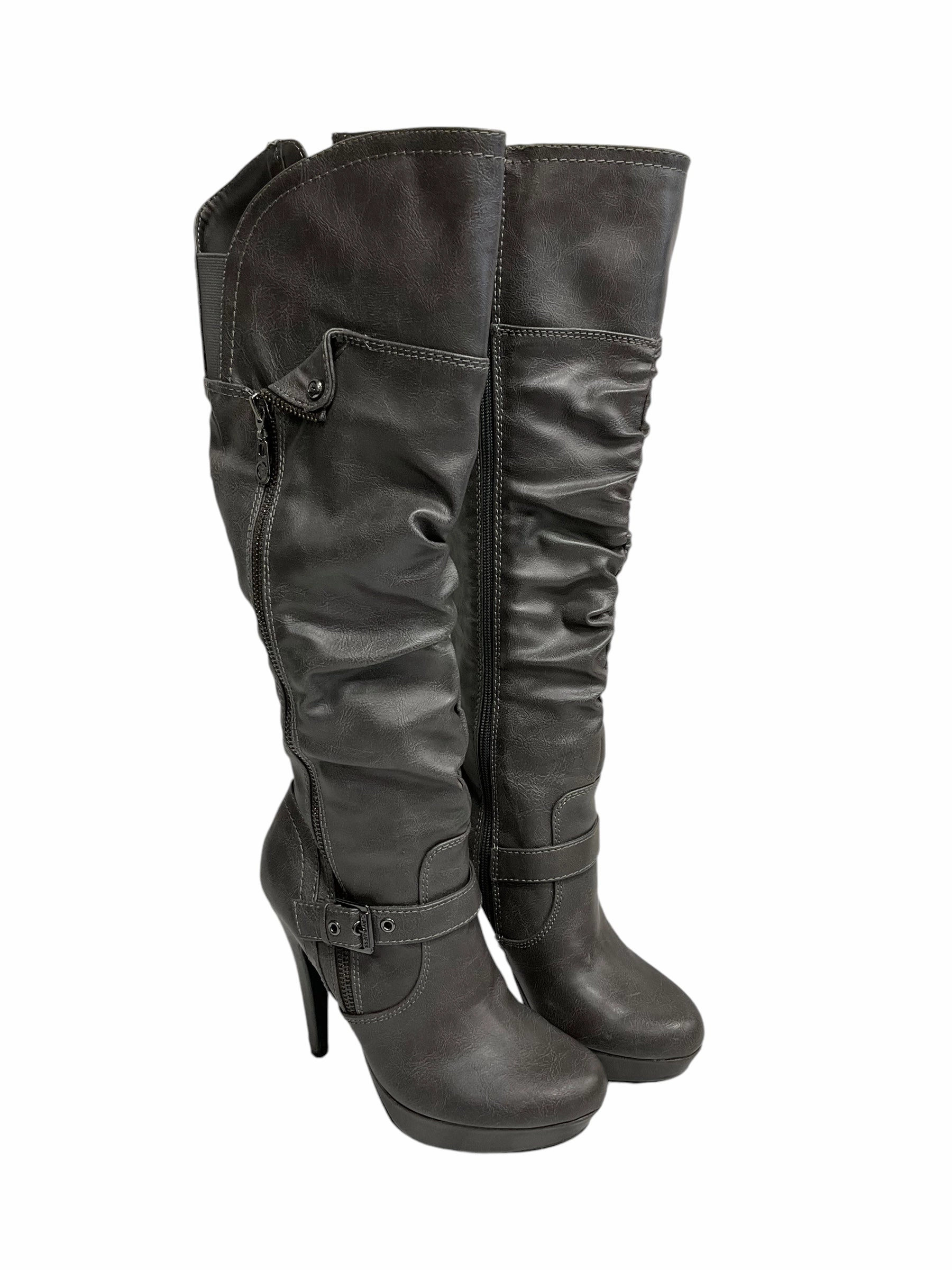Boots Knee Heels By Guess In Grey, Size: 6 Outdoor Mission Hard Ground