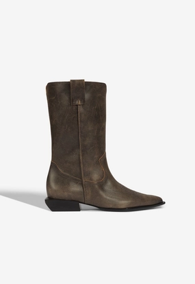 Canvas Comfort Run Ashley Leather Bootie