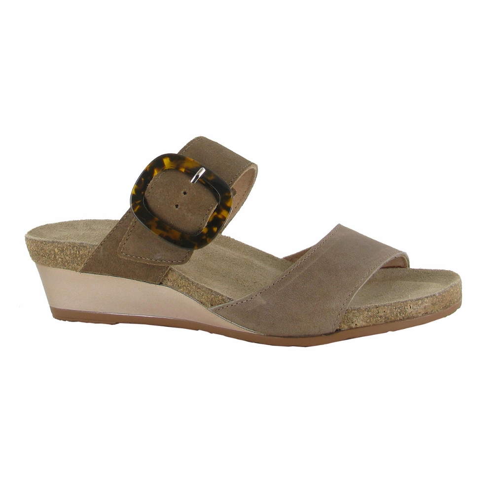Comfortable Hiking Shoes Grab And Go Kingdom