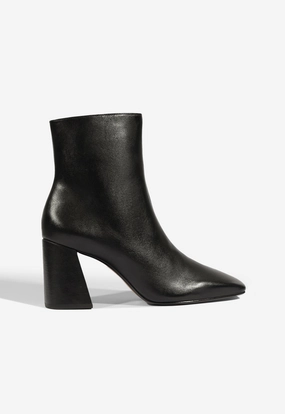 Leia Leather Bootie Sky Light Magic Mood