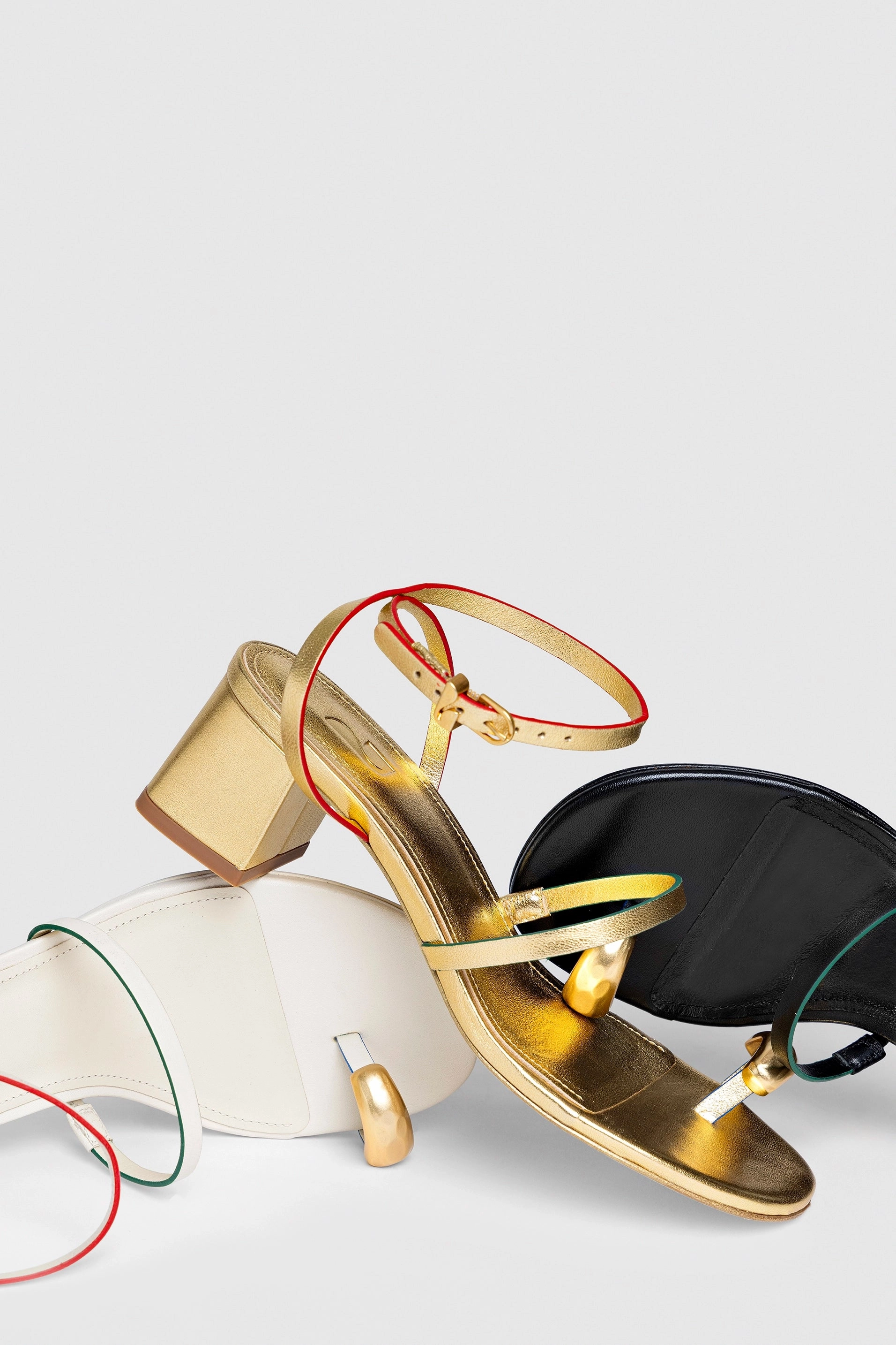 Neoprene Strap Biarritz Block In Gold Metallic Leather Flexible Walk