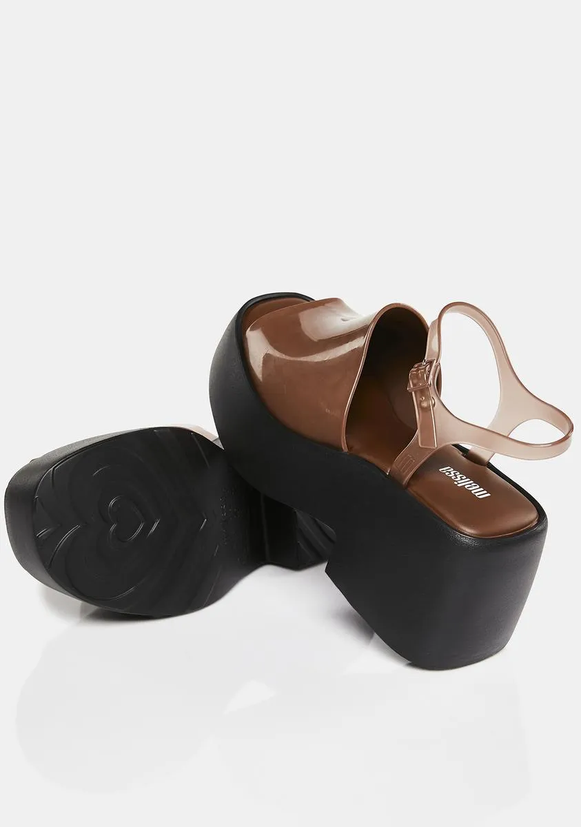 Black Pose Platform Sandals