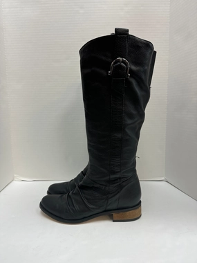 Resistant Layer Crisp Lines Boots Knee Flats By Clothes Mentor In Black, Size: 6