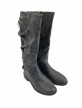 Breathable Weather Resistant User Supportive sole Boots Knee Flats By Clothes Mentor  Size: 6.5