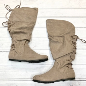 Boots Knee Flats By Cloudwalkers  Size: 8 Padded Interior Outdoor Trek Tough Grip