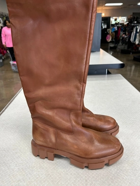 BOOTS KNEE FLATS by FREE PEOPLE In TAN, Size: 8.5 Low Profile All Day Worker Durable Shell Outdoor Trek