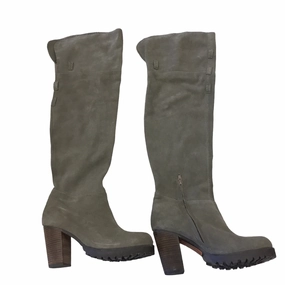 Rain Proof Boots Knee Heels By Apparenza  Size: 8