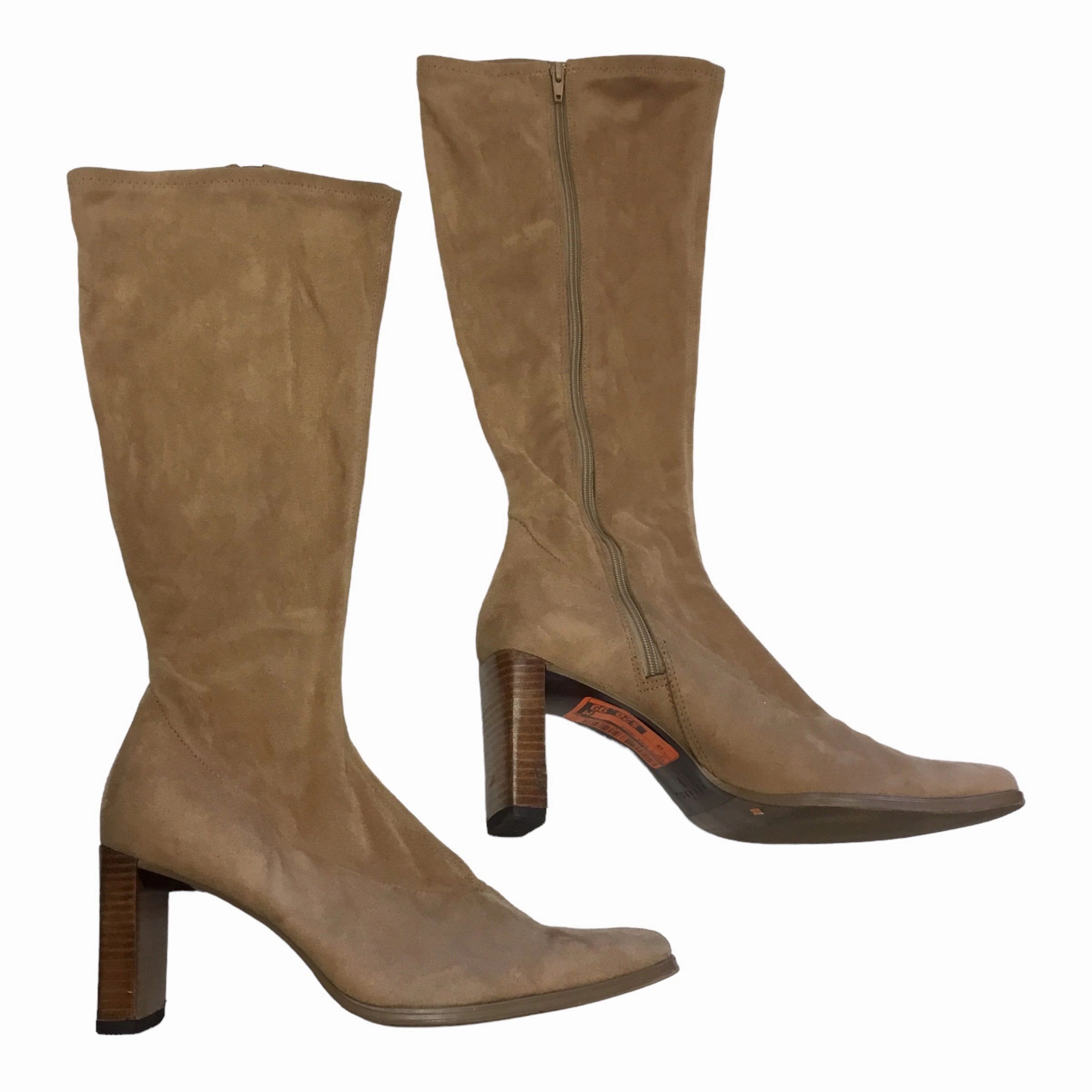 High Traction Trail Runner Resilient Sole Boots Knee Heels By Pesaro  Size: 10