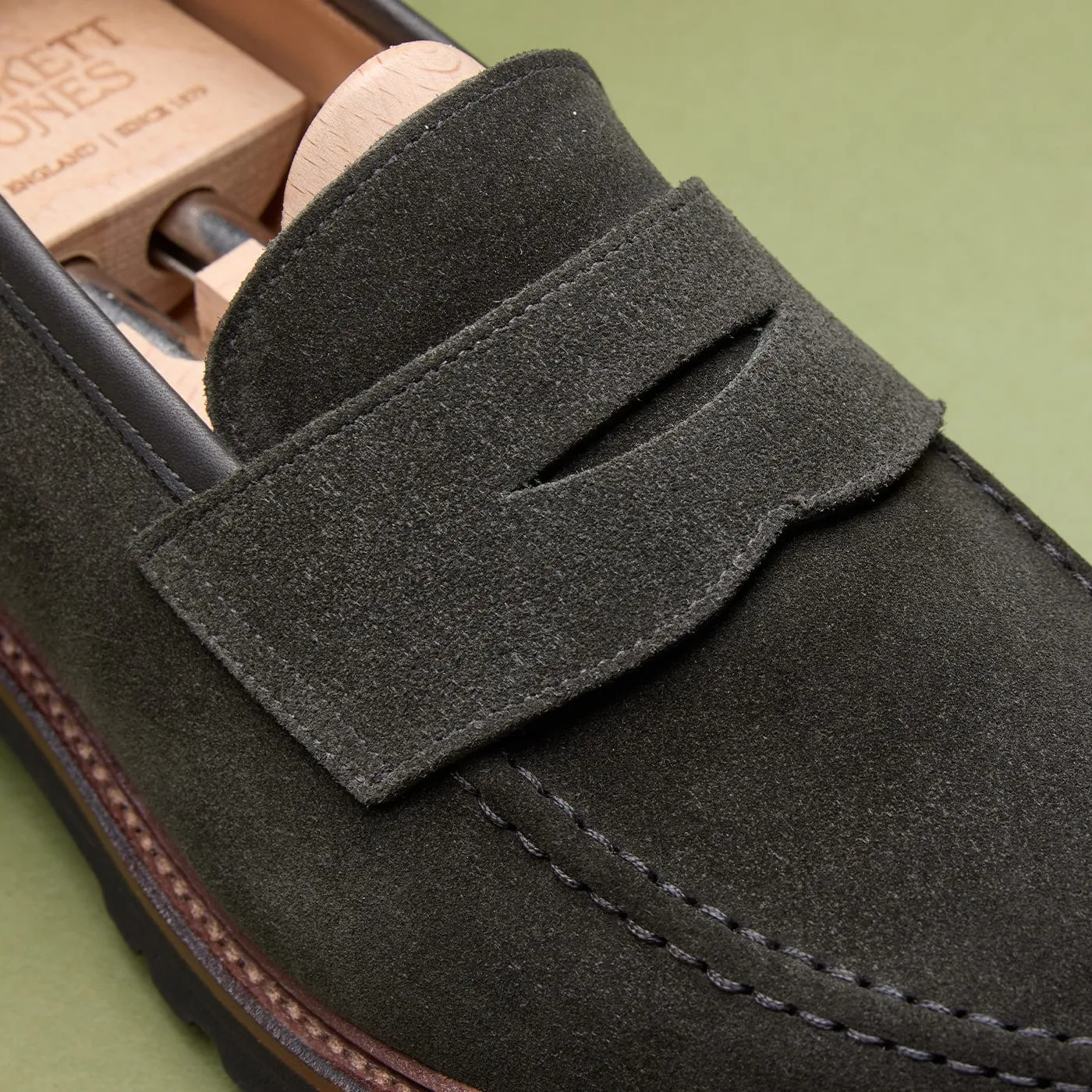 Boston 2 Earth Green Suede Hero Mode