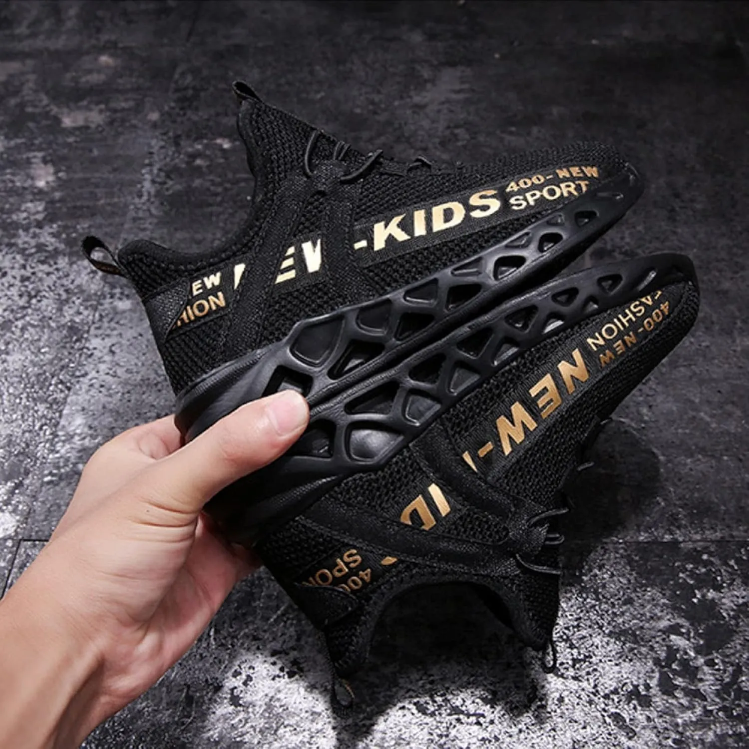 Boys and Girls Sports Shoes Breathable Double Mesh Shoes