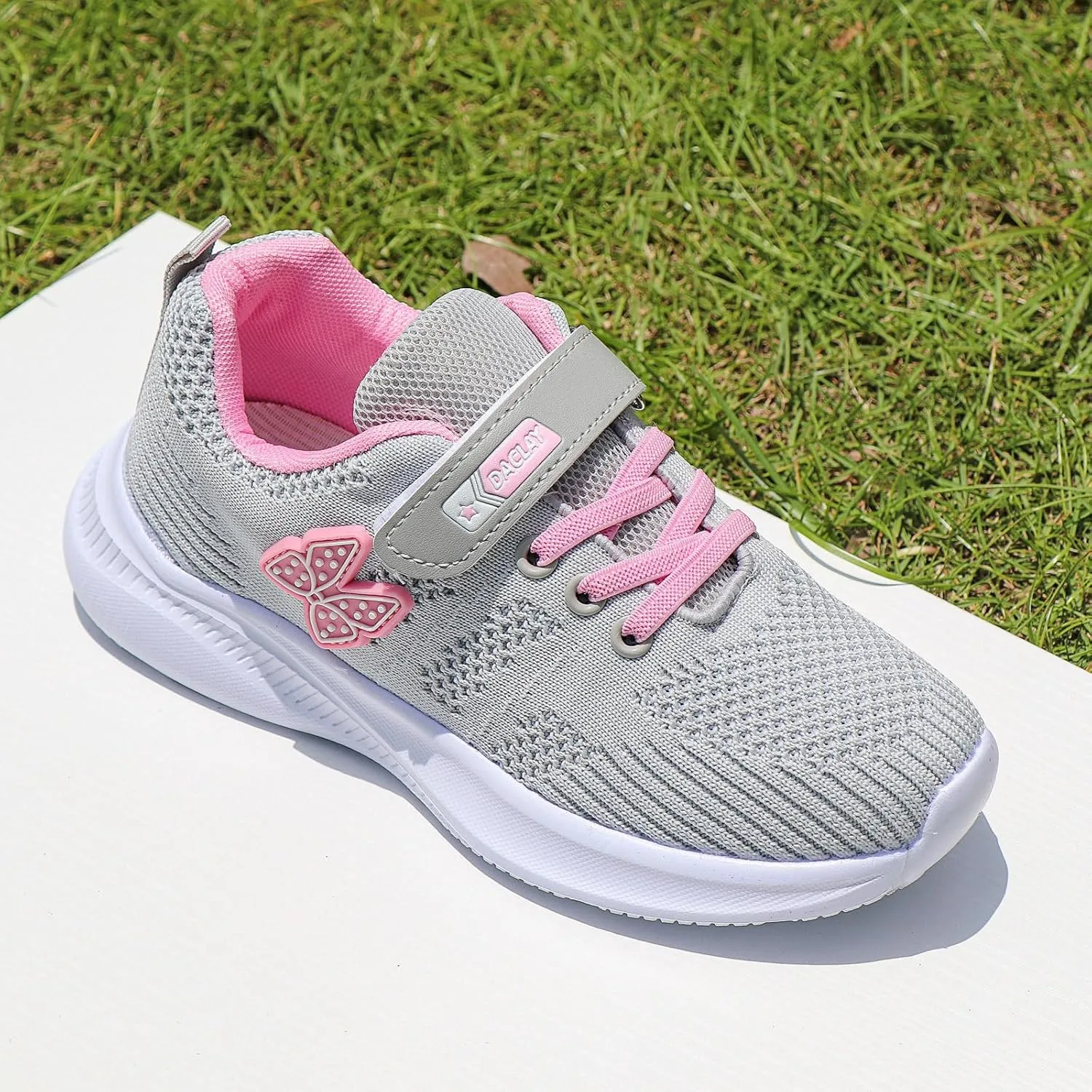 Boys and Girls Sports Shoes Breathable Double Mesh Shoes