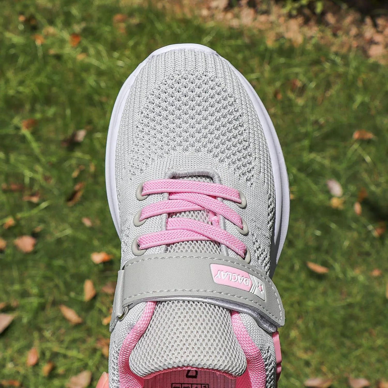 Boys and Girls Sports Shoes Breathable Double Mesh Shoes