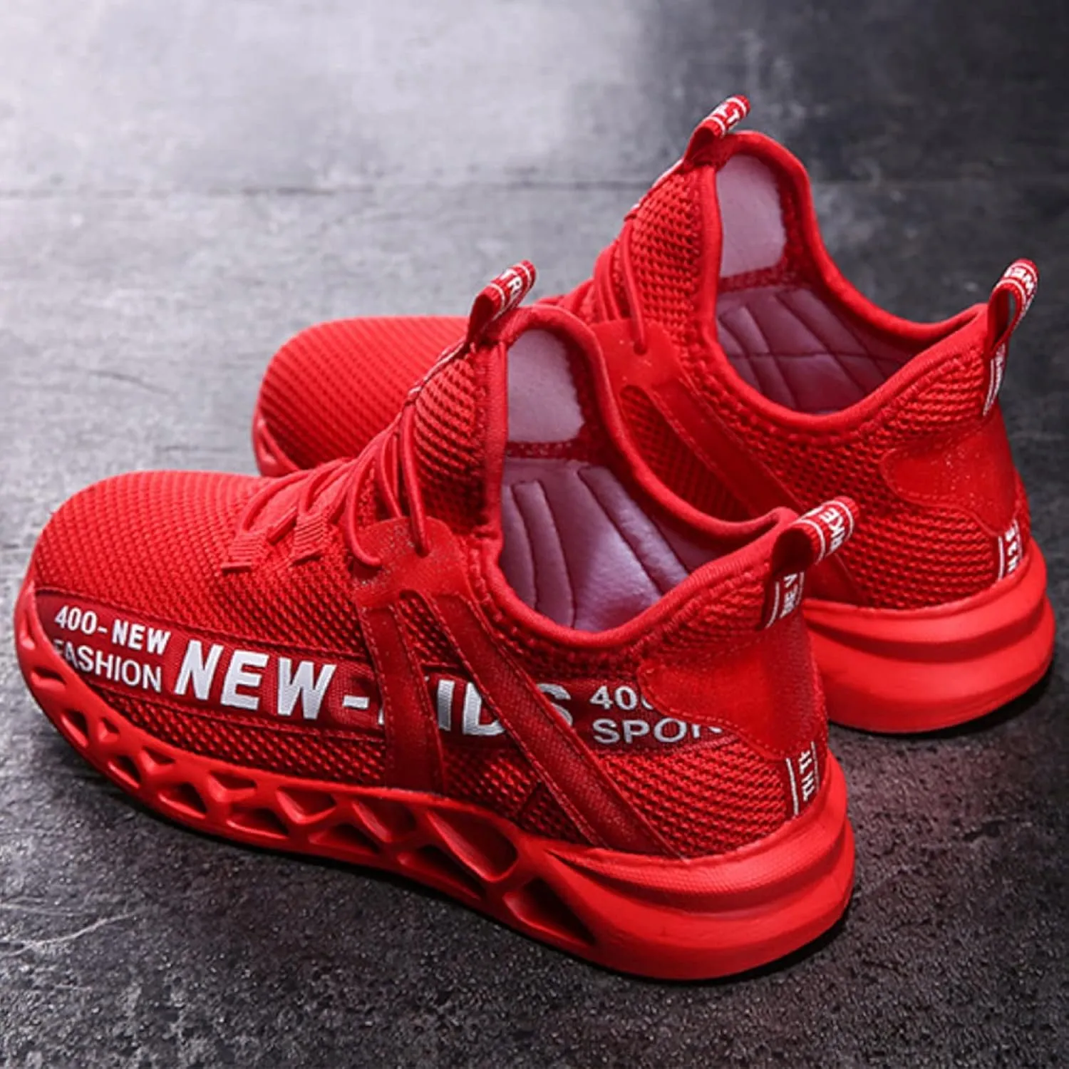 Boys and Girls Sports Shoes Breathable Double Mesh Shoes