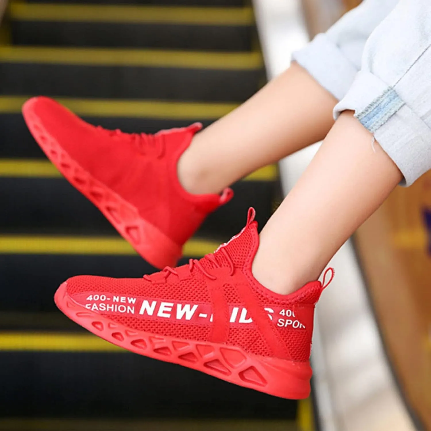 Boys and Girls Sports Shoes Breathable Double Mesh Shoes