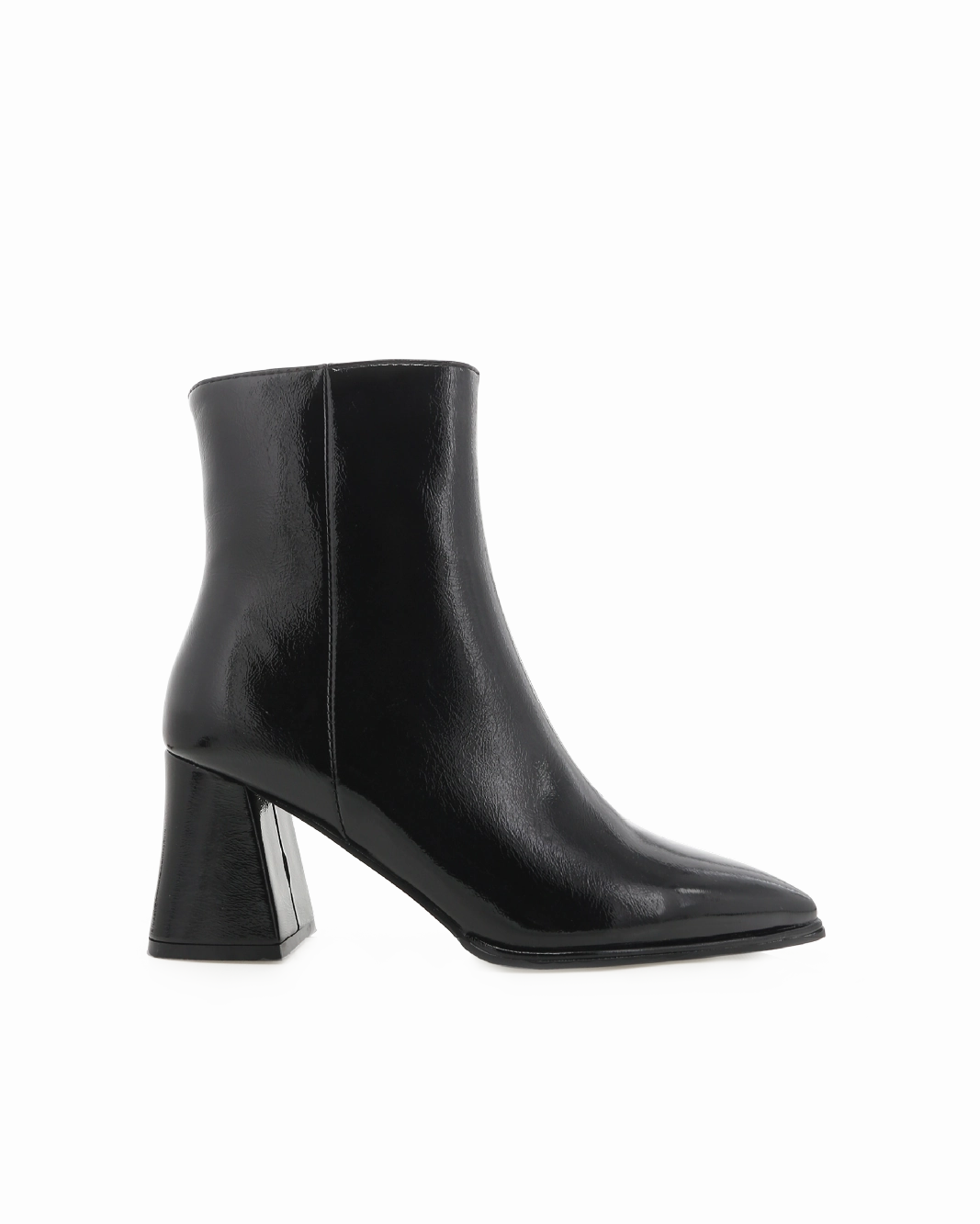 CADEN - BLACK CRINKLE PATENT Slip   Resistant Lug Day Wear