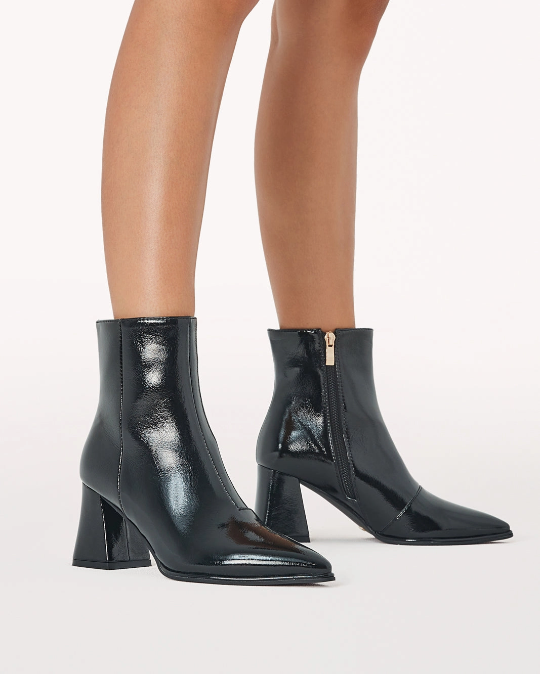 Built Tough CADEN - BLACK CRINKLE PATENT