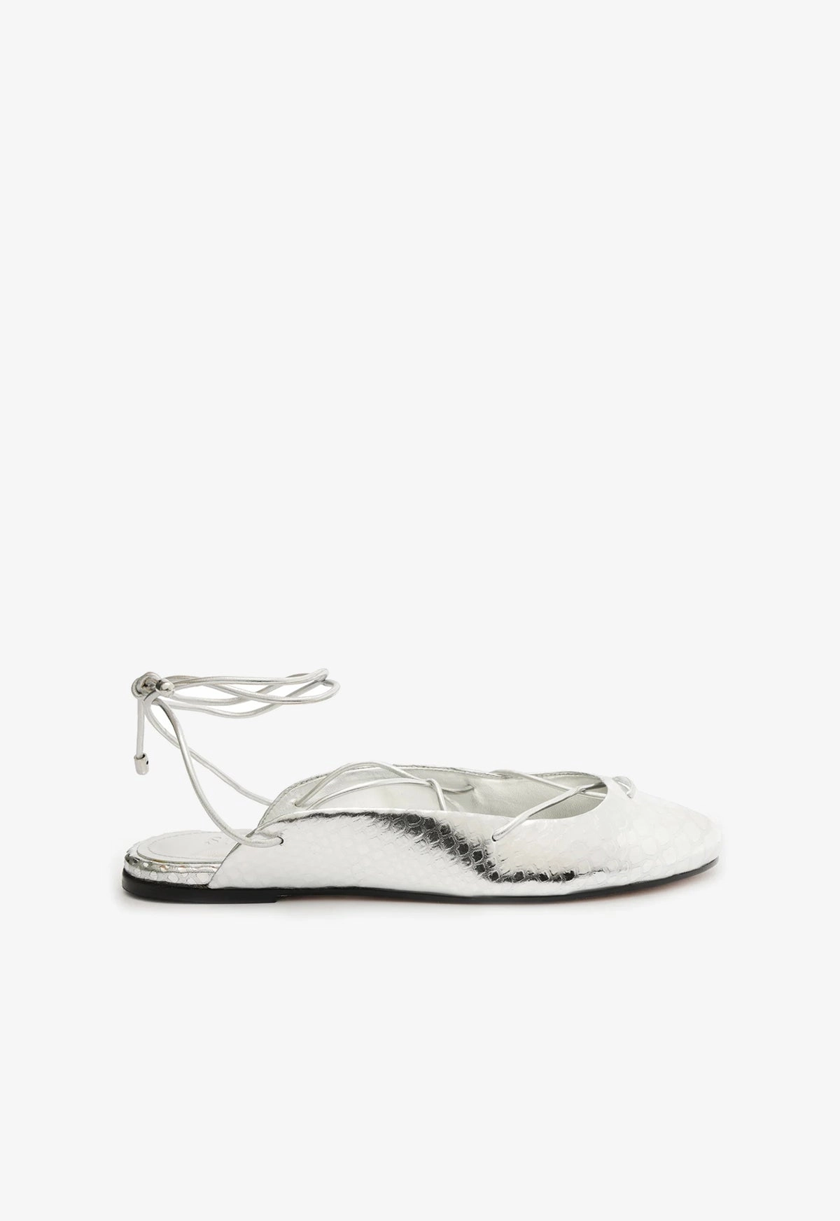 Cami Casual Leather Flat Camera Look Non Slip Wellness Seekers