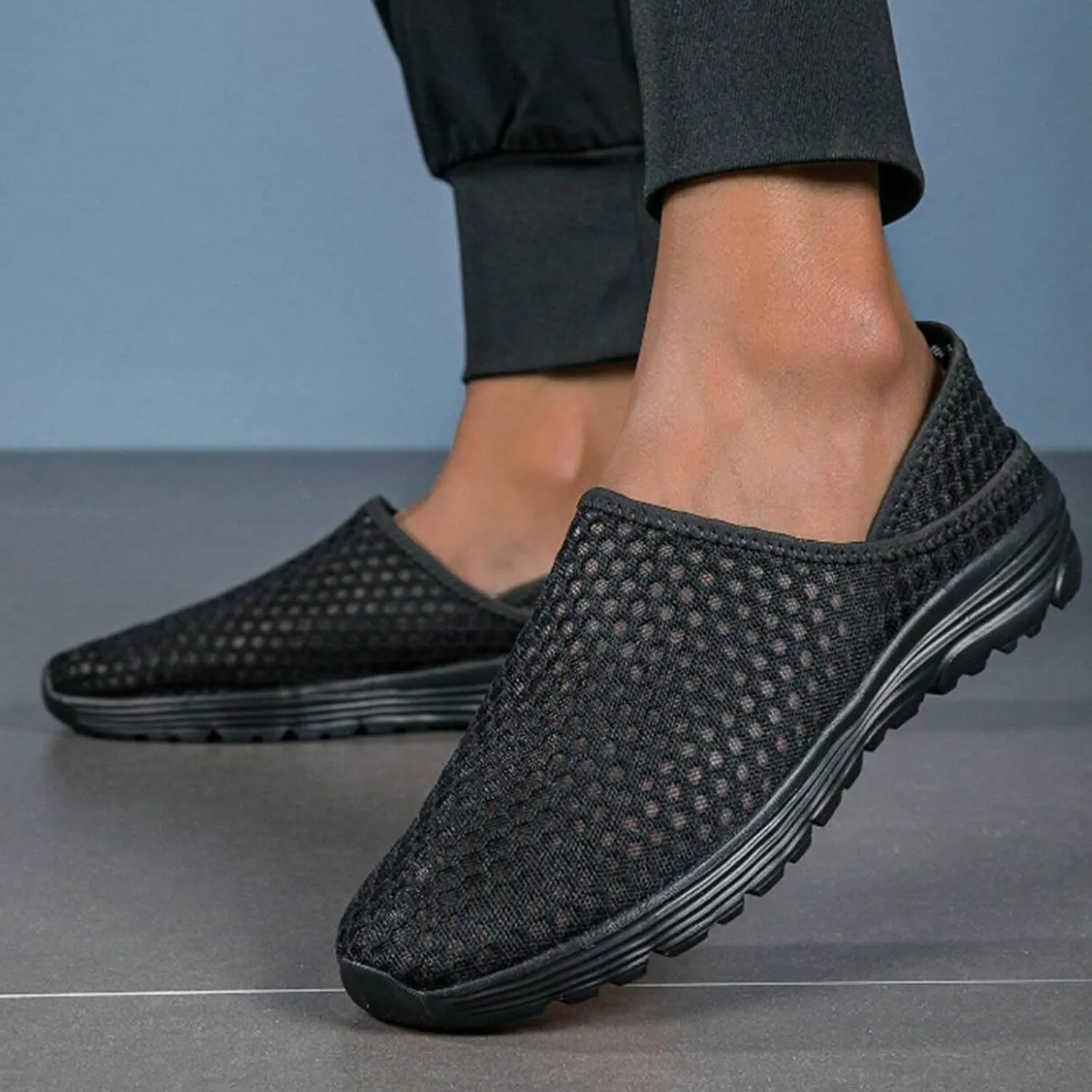 Casual Shoes for Men Men's and Women's Lazy Breathable Semi Casual Sports Shoes