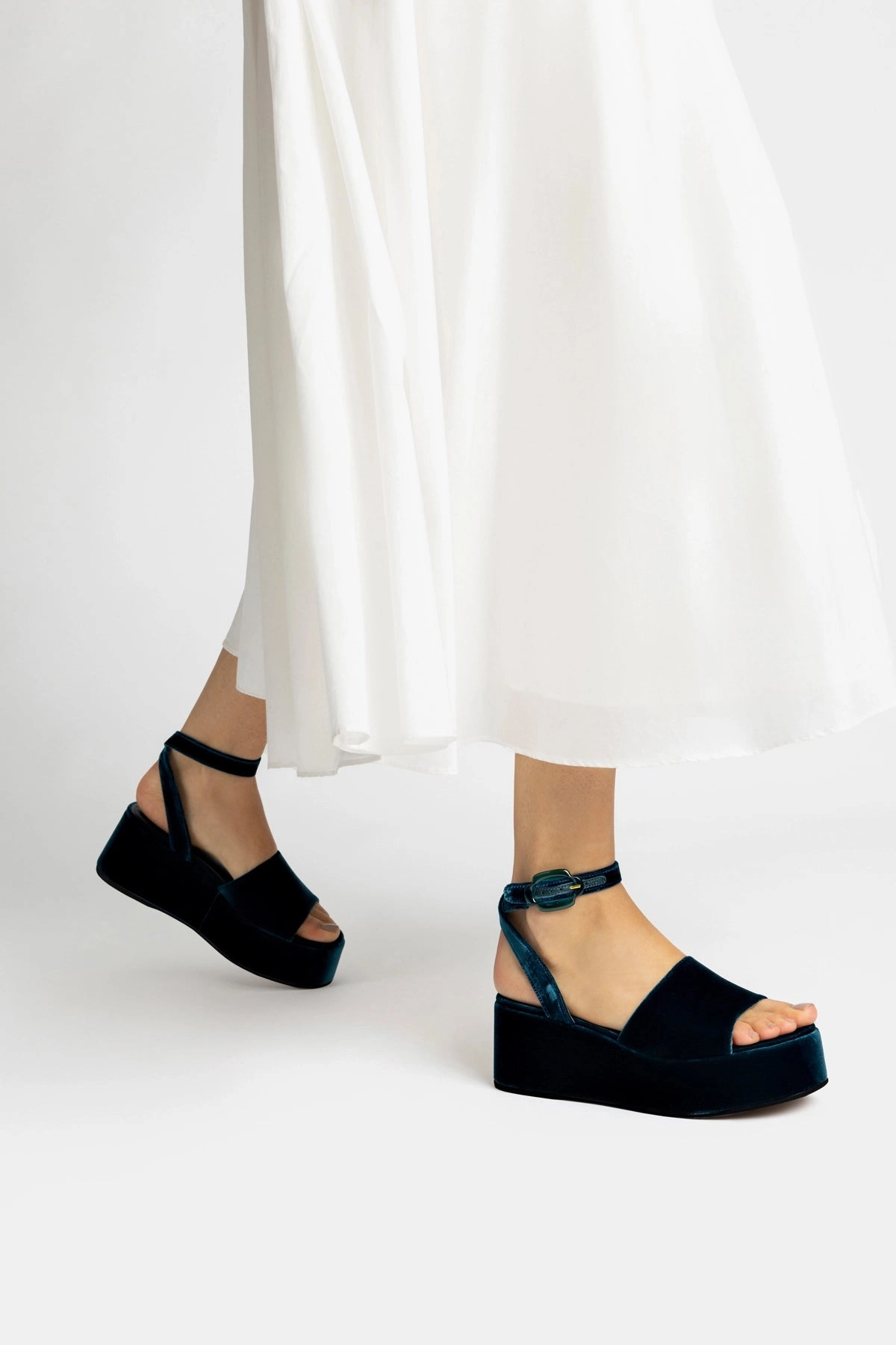 Charli Flatform Sandal In Deepsea Velvet Stink-Free Summer Travel Footwear Chic Sandals for Every Day