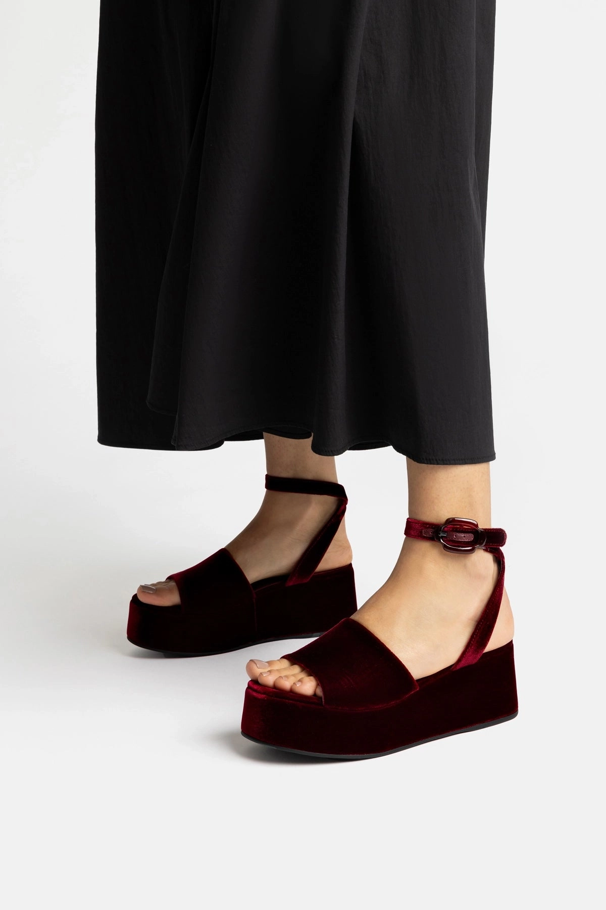 Charli Flatform Sandal In Wine Velvet Grip-Tread Outsole Flexible Layers