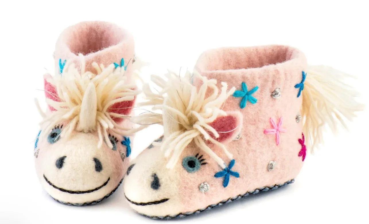 Children’s Slippers | Sew Heart Felt