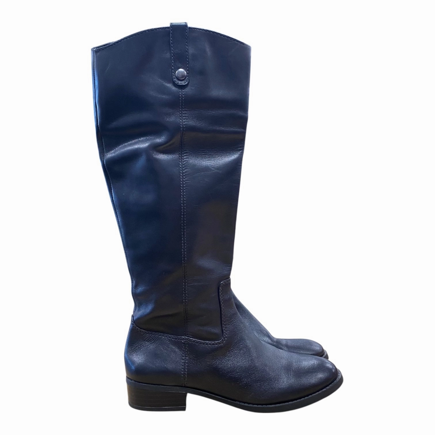 reinforced sole Reinforced Form Mountain Climber Boots Knee Flats By International Concepts In Black, Size:8