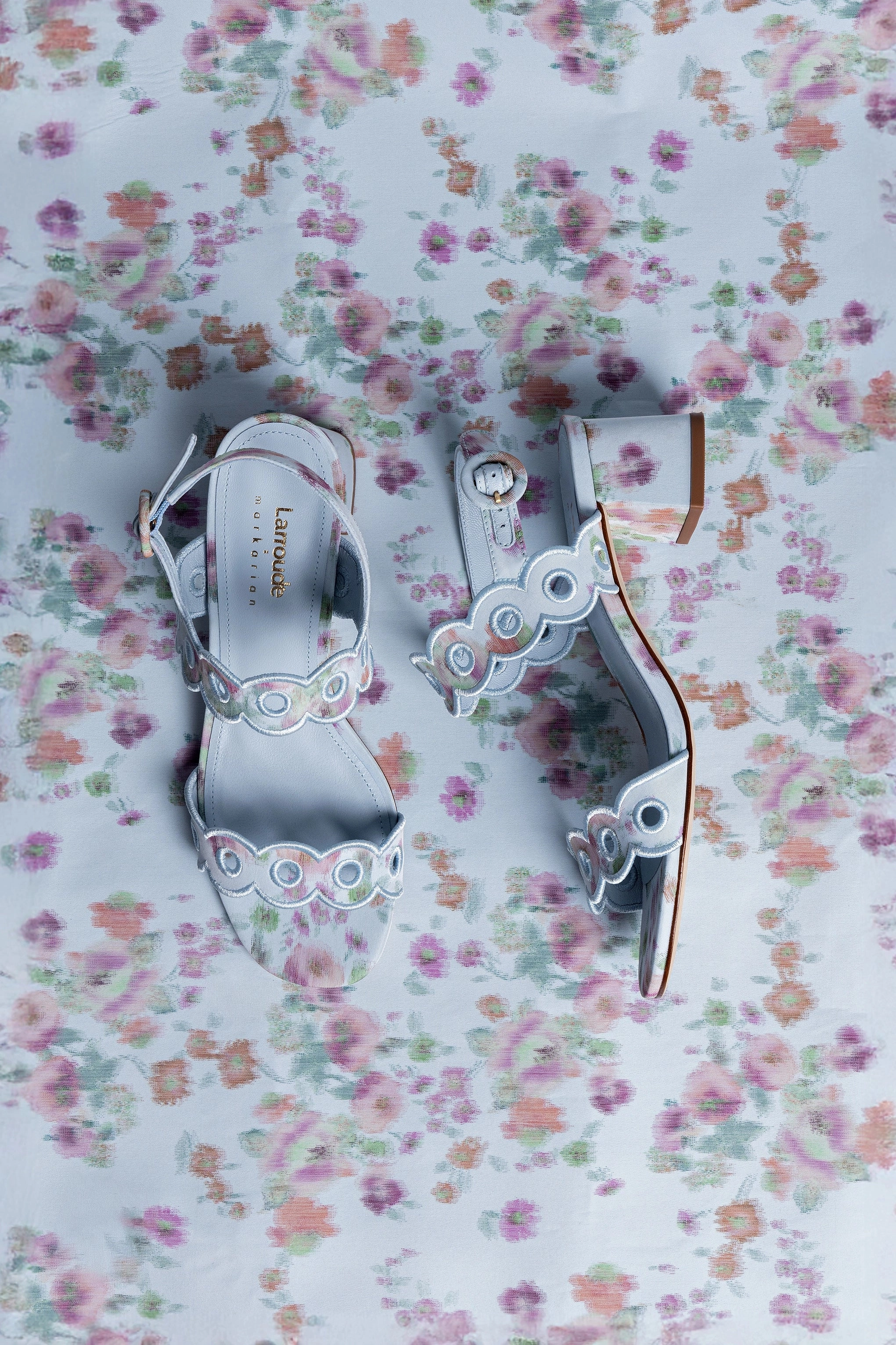 Comfortable Insole Soft Flexible Comfortable Design Larroud?? x Markarian Florence Broderie In Apple Blue Floral Ikat