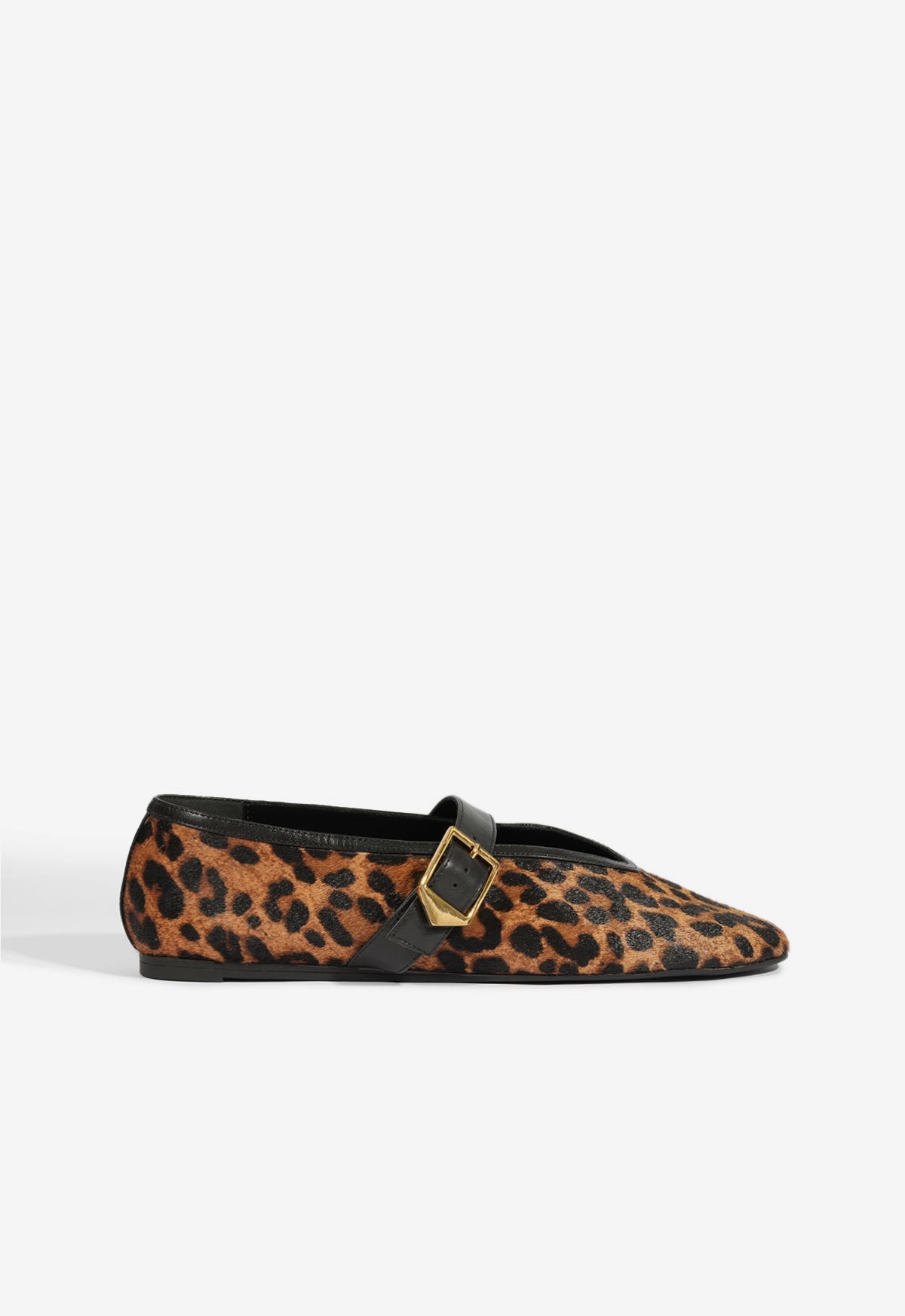 Courtney Buckle Hair Calf Flat Power Grip Short Trip