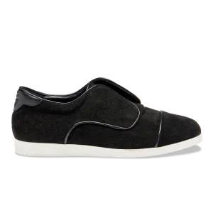 Crosstown Sneaker Minimalist Cold Block