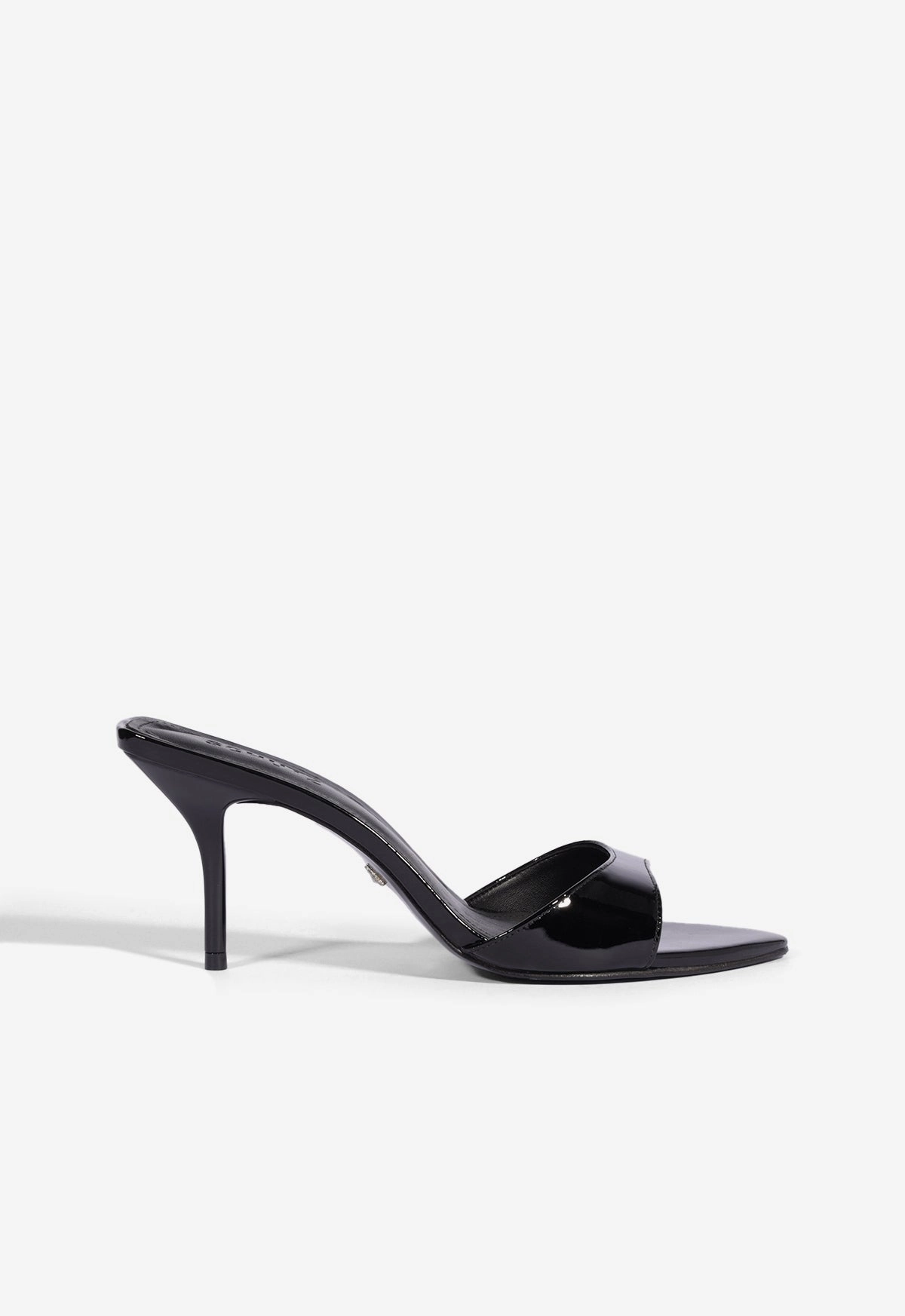 Elodie Patent Leather Sandal Canvas Material