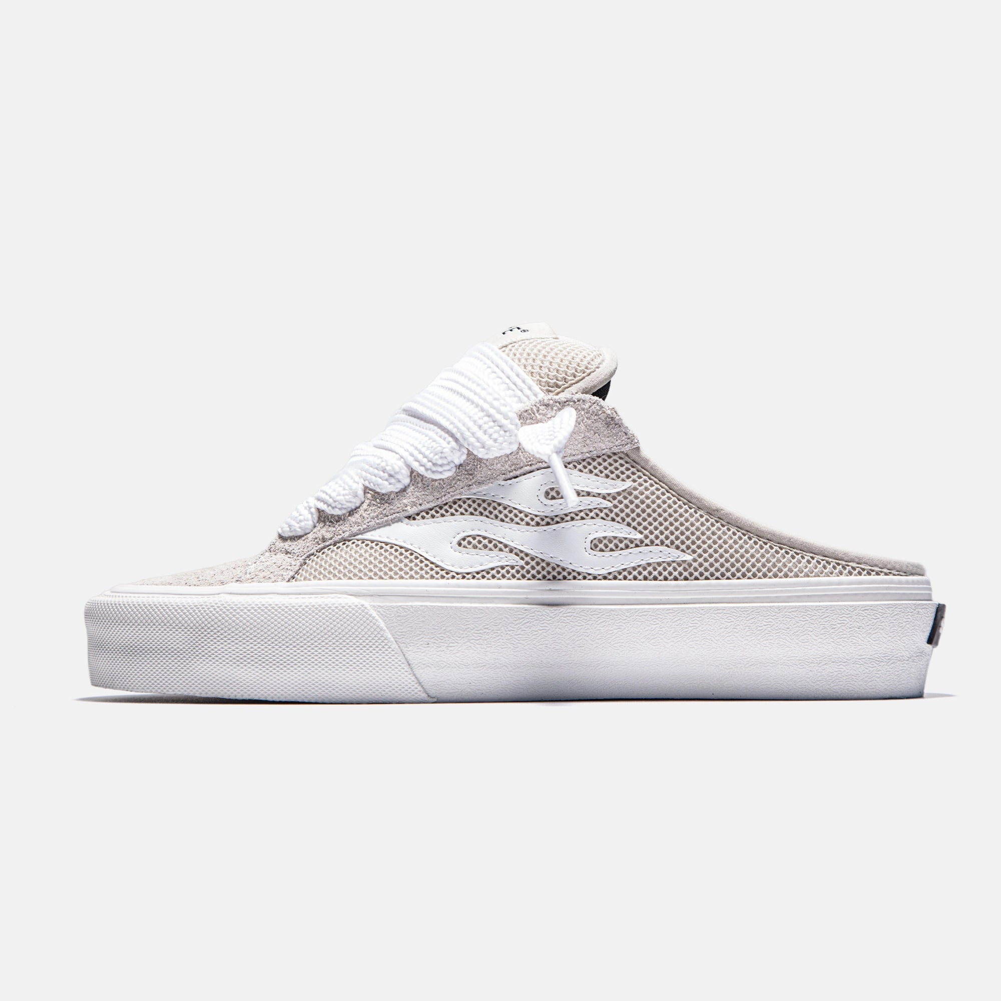 LOGAN MULE - CREAM Padded Comfort Standing Workers