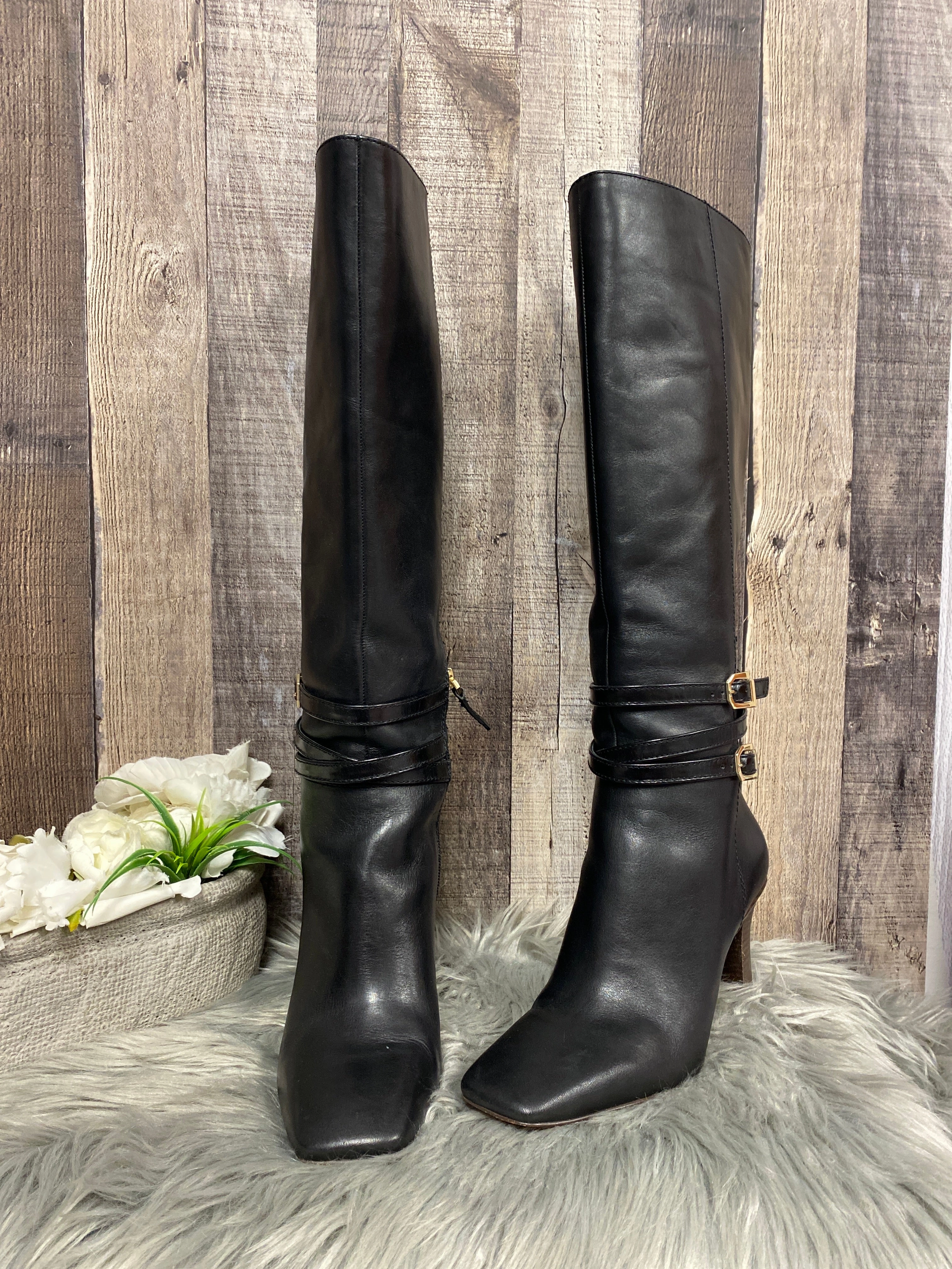 Boots Knee Heels By Louise Et Cie  Size: 8.5 Urban Hiker Seamless Comfort All Day Wear