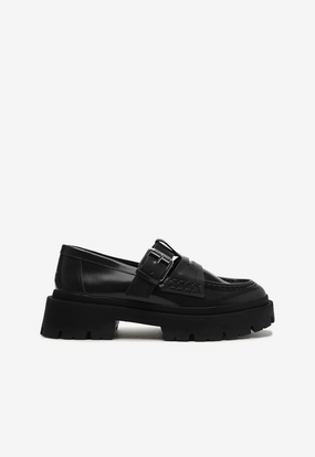 Casual Indoor Alana Flat