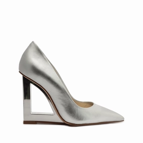 Filipa Casual Pump Durable Build Hiking Trails