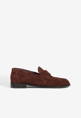 Year Trust Soft Material Tyche Suede Flat