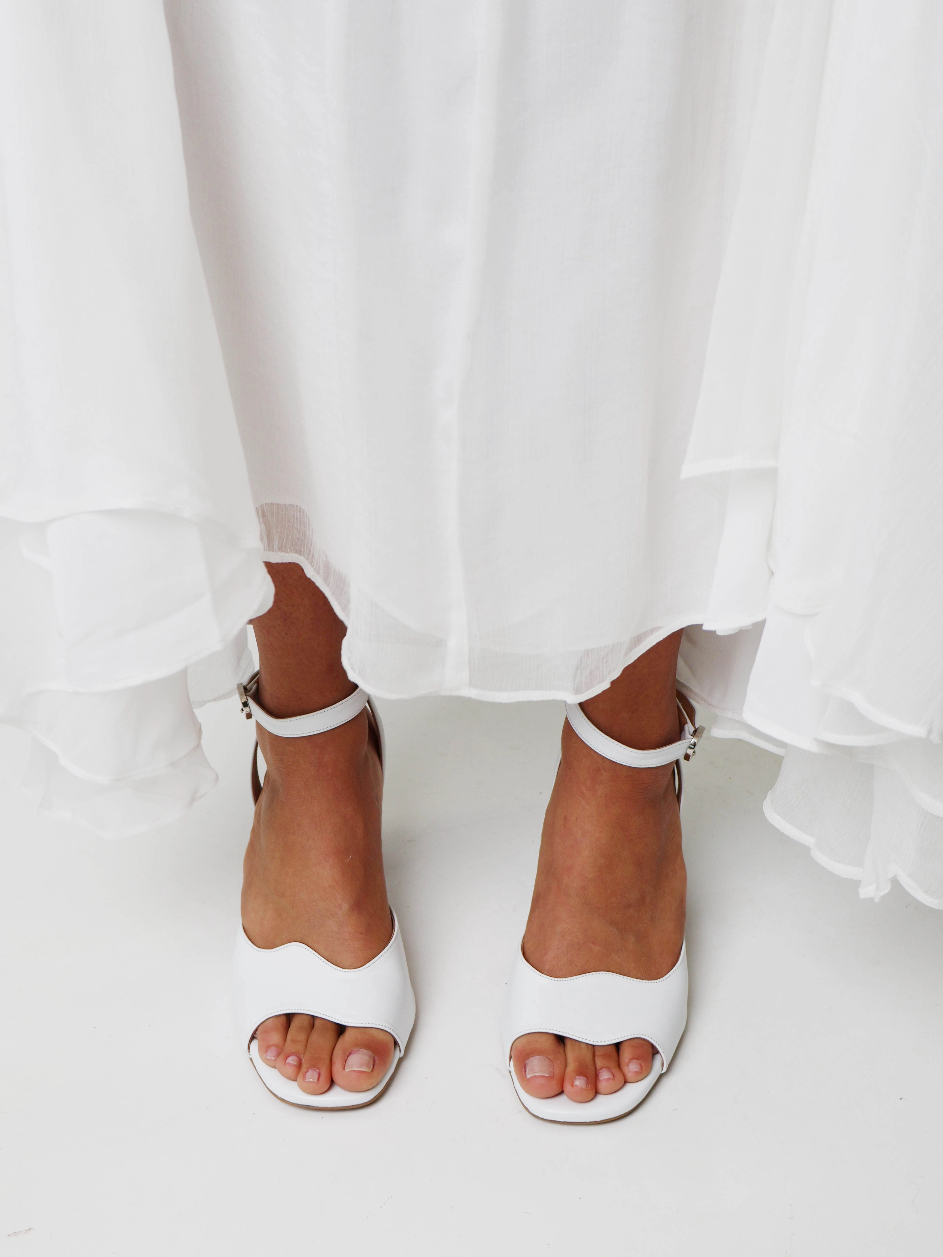 Malaga White Heel Tokyo Edge Black Tie