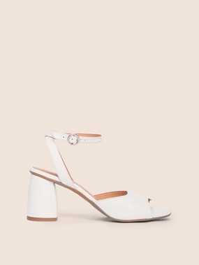 Arch Care Candle Dinner Malaga White Heel