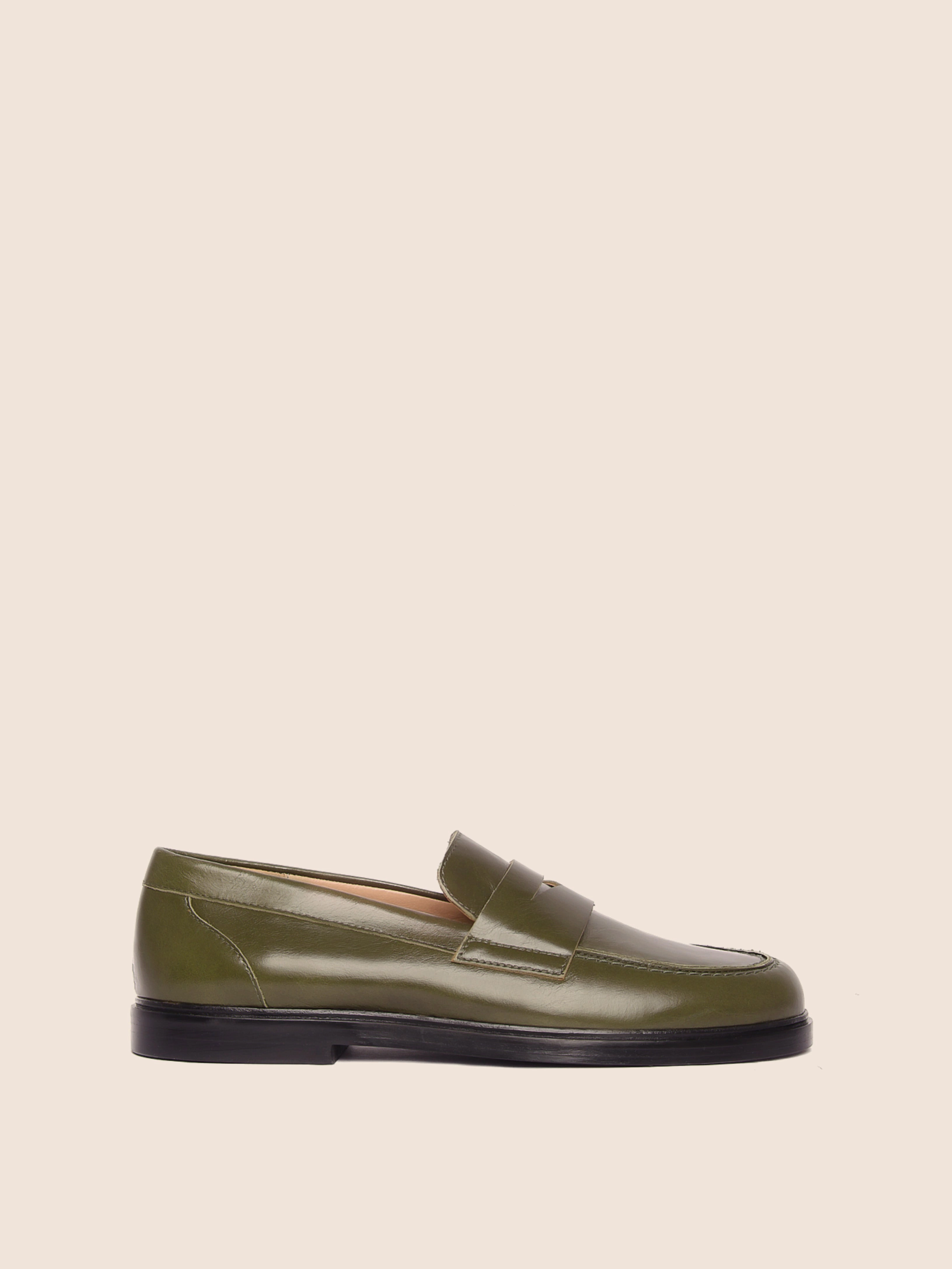 Orio Olive Loafer Shopping Mood Forest trail