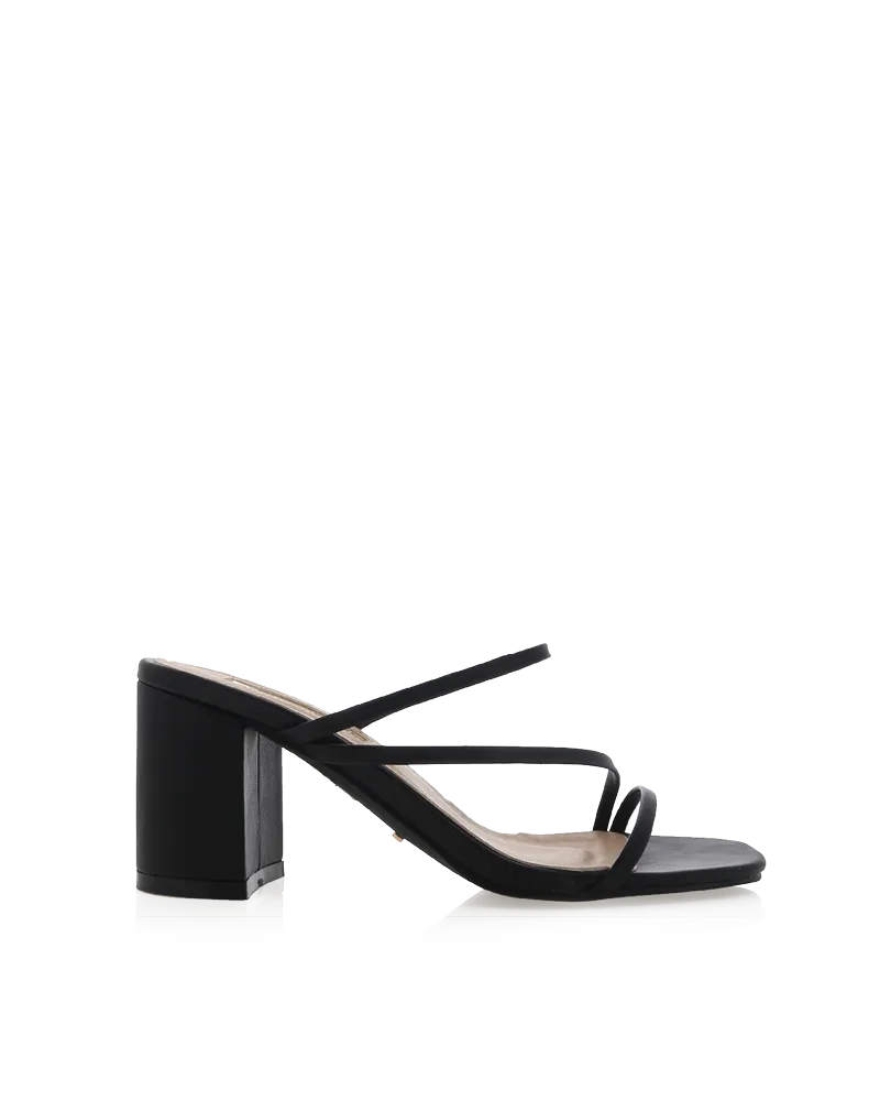 Korean Trend Curve Glow YAZMIN WIDE FIT - BLACK