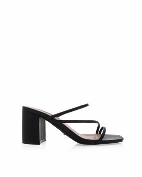 Korean Trend Curve Glow YAZMIN WIDE FIT - BLACK