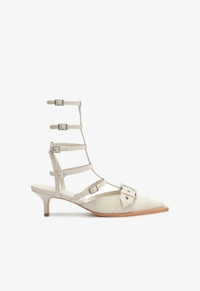 Roomy Toe Box Resort Mood Penny Leather Pump