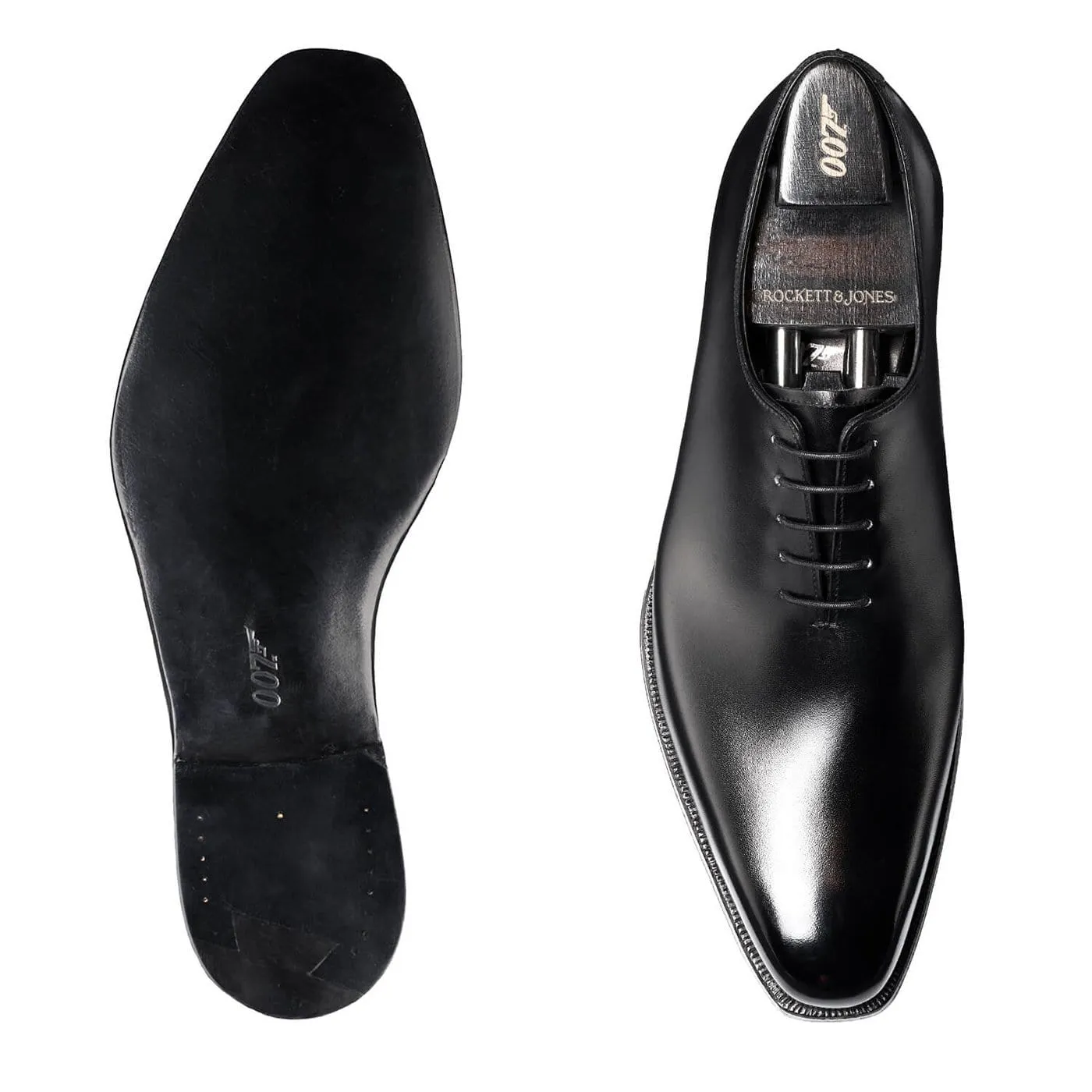 group walk Dust Guard James Black Calf