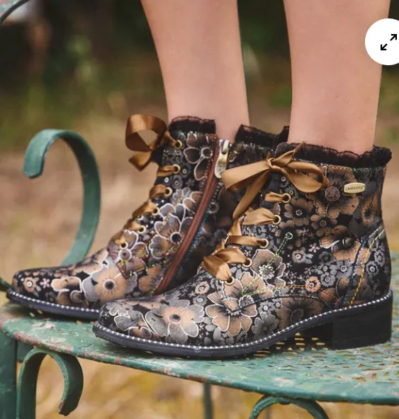 Laura Vita Emcmao 45 Cafe Ankle Boot