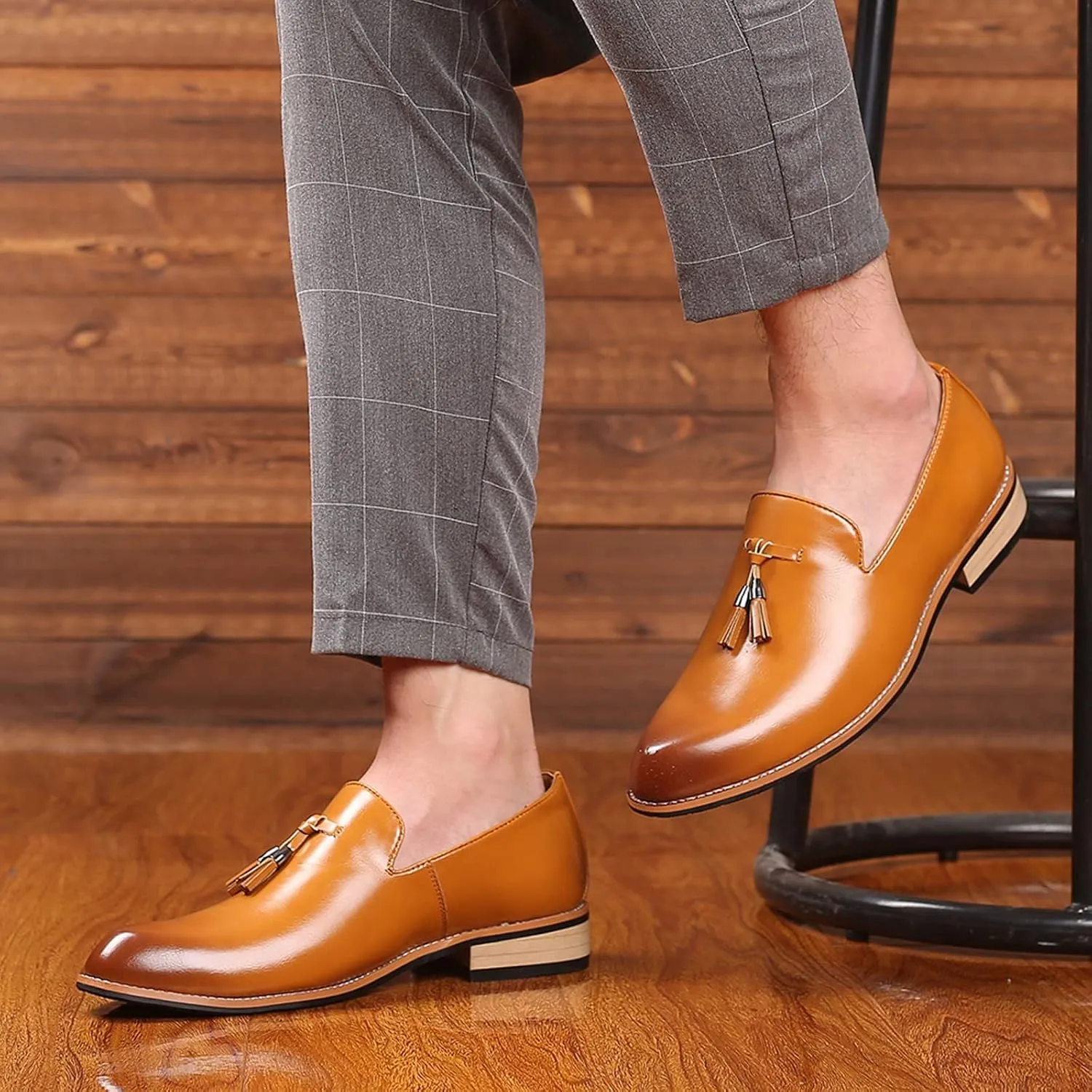 Leather Slip on Work Shoes for Men Fashion Style Men's Breathable Tassel Mens Slip on Casual Shoes Leather