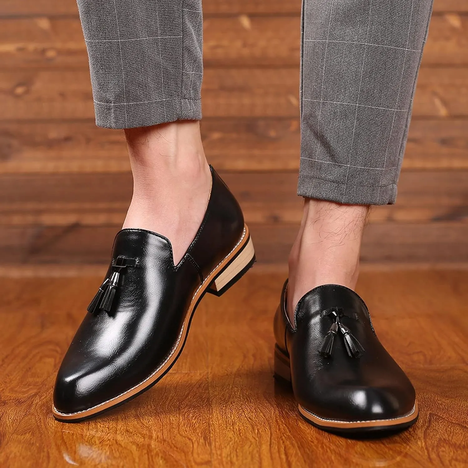 Leather Slip on Work Shoes for Men Fashion Style Men's Breathable Tassel Mens Slip on Casual Shoes Leather