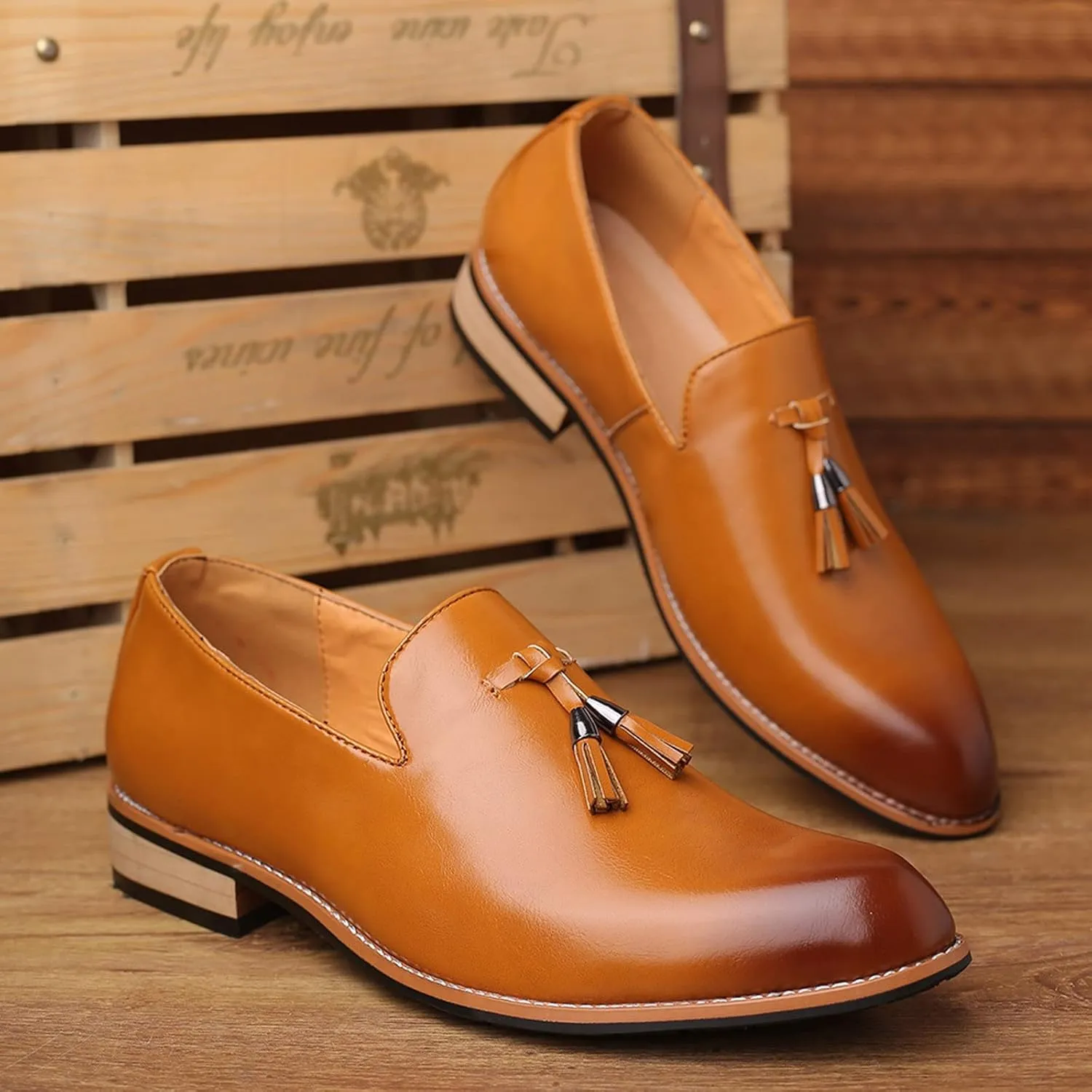 Leather Slip on Work Shoes for Men Fashion Style Men's Breathable Tassel Mens Slip on Casual Shoes Leather